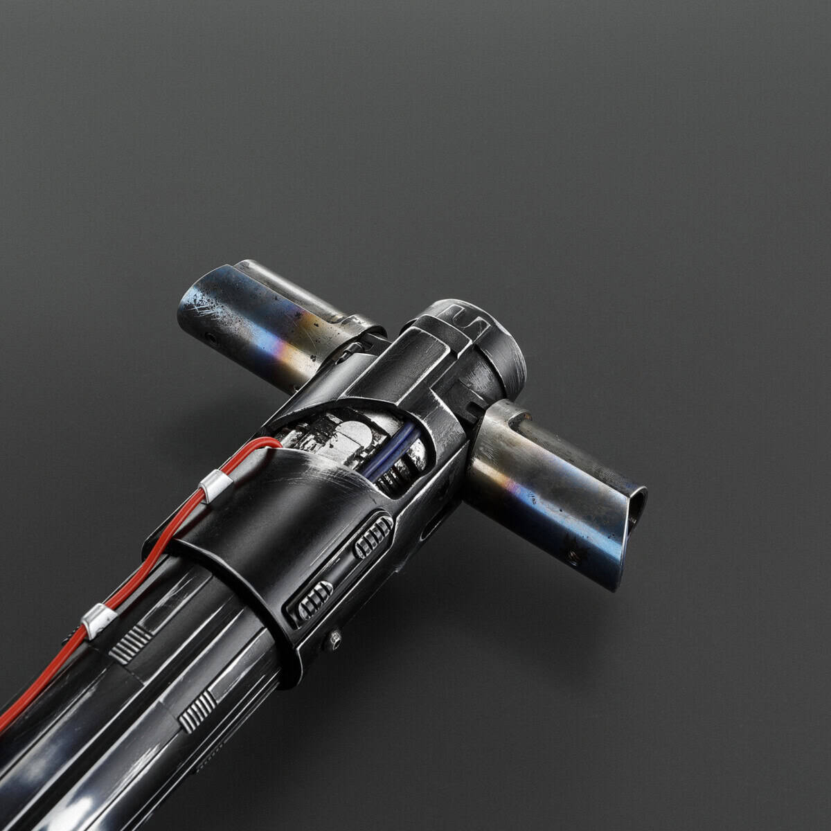 Weathered Kylo Ren Crossguard Lightsaber - Xenopixel V3 | Saber 66